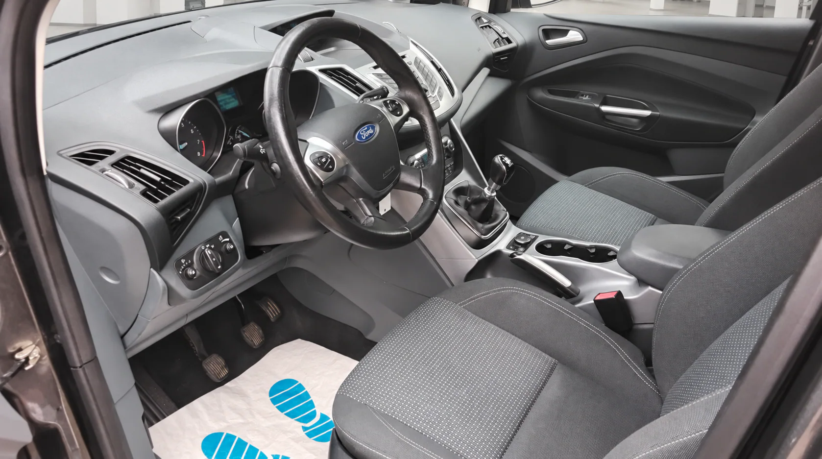 Ford Grand C-Max Sync Edition — Foto 12
