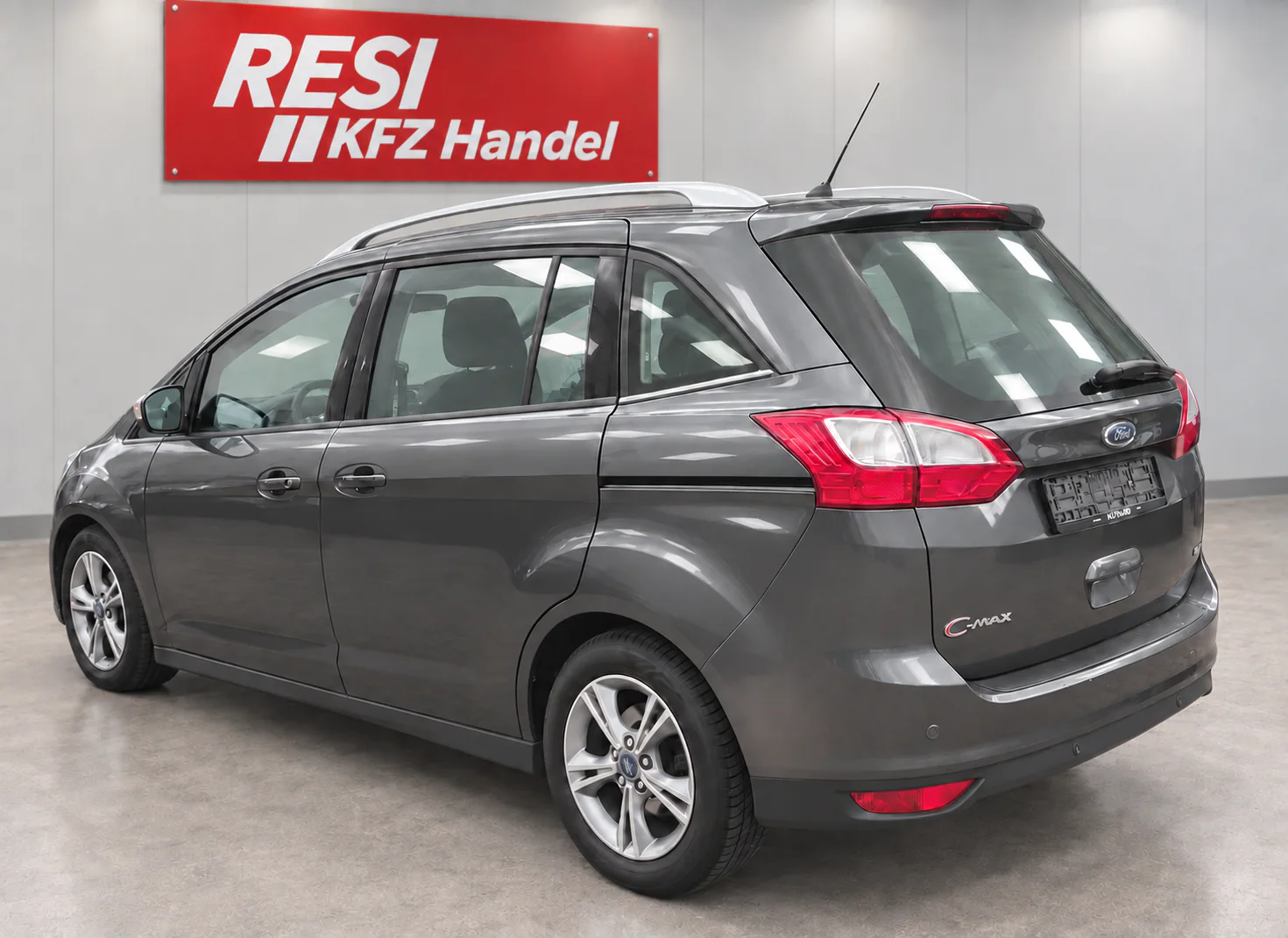 Ford Grand C-Max Sync Edition — Foto 7