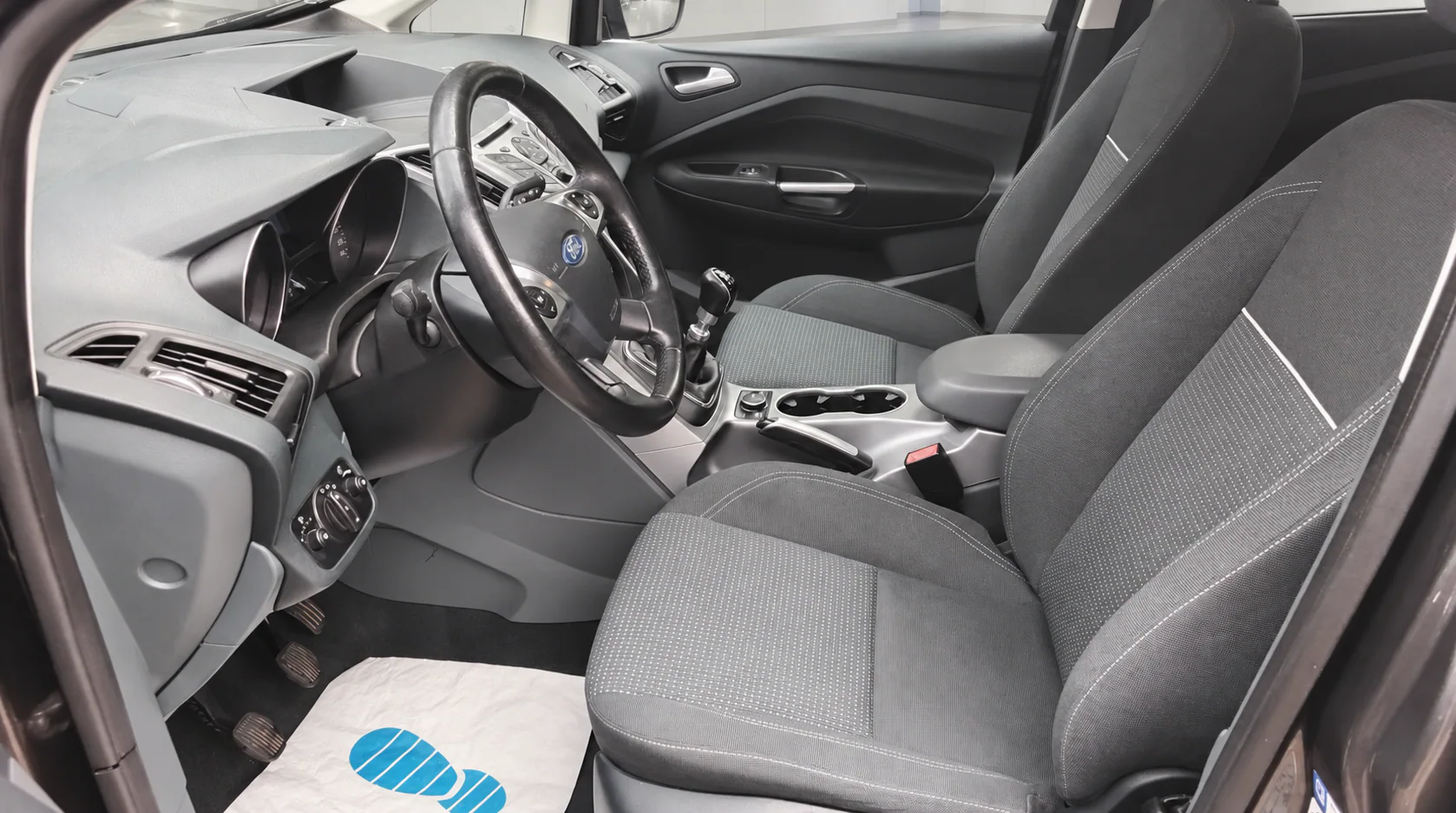 Ford Grand C-Max Sync Edition — Foto 11
