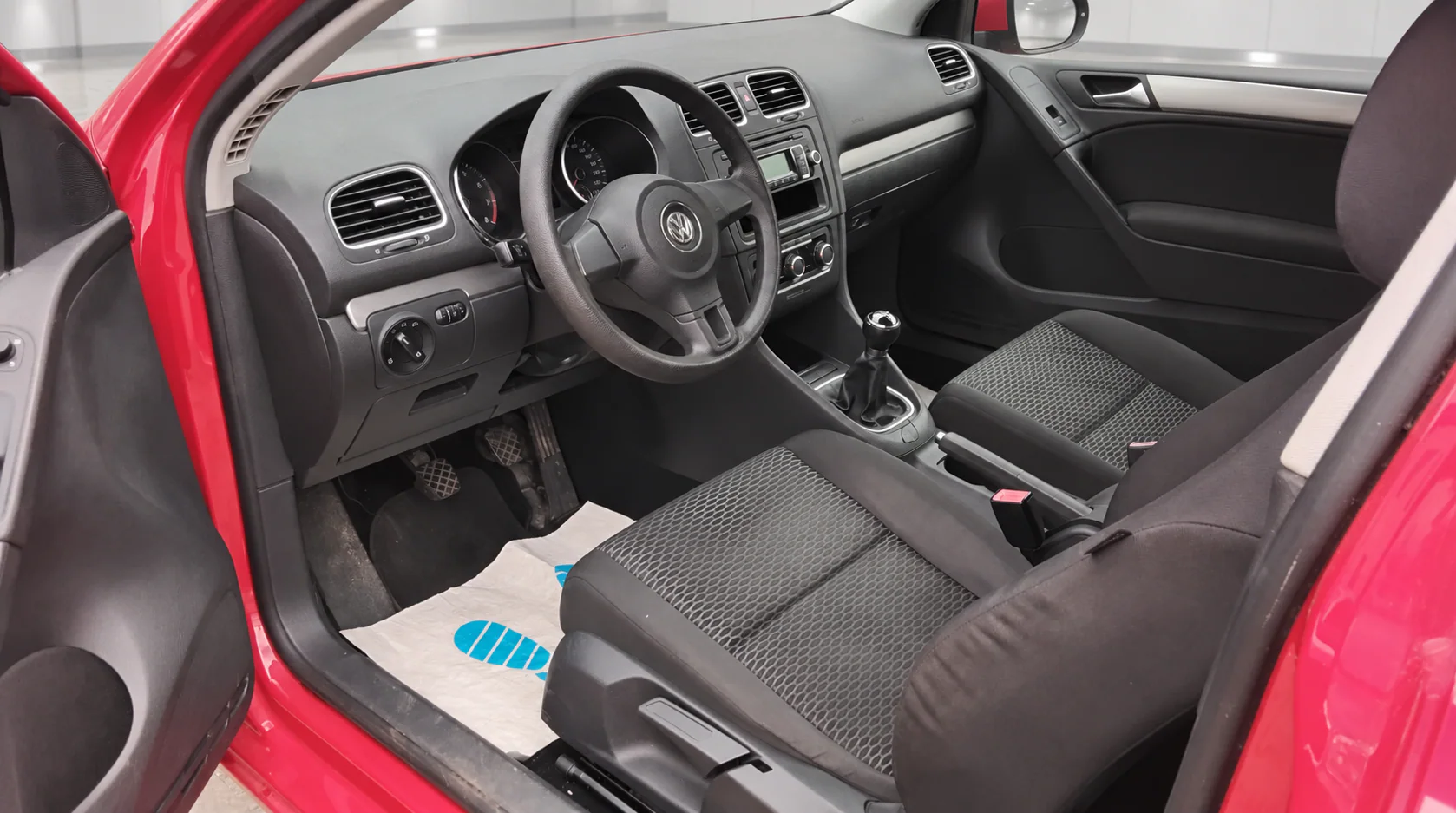 Volkswagen Golf VI Trendline — Foto 10