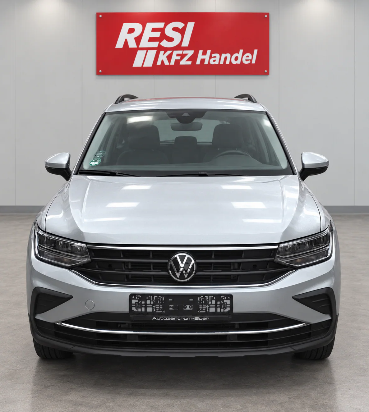 Volkswagen Tiguan Life 4Motion — Foto 2