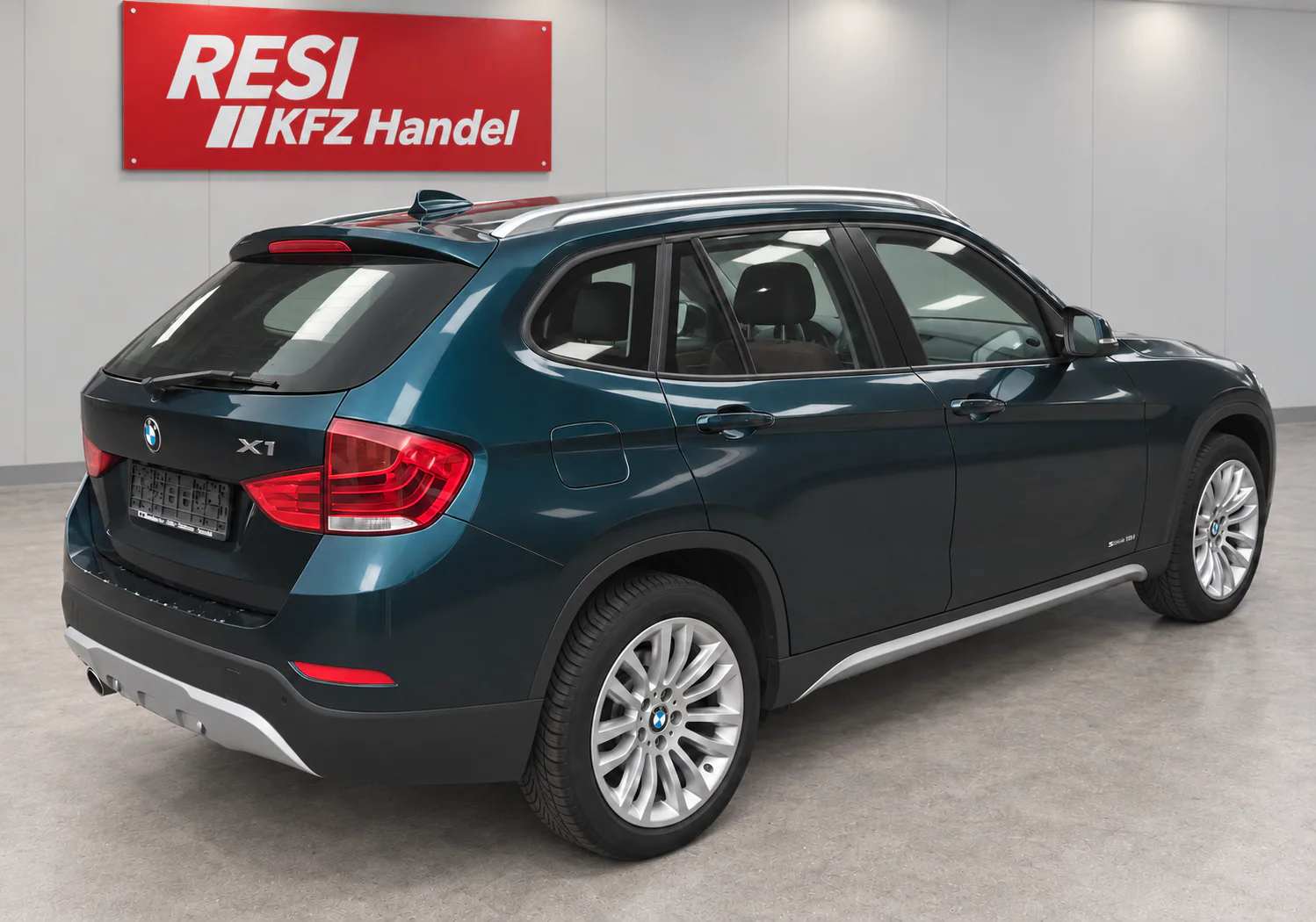 BMW X1 sDrive18i — Foto 3