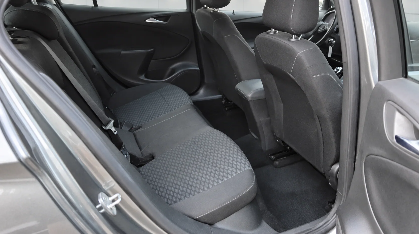 Opel Astra K Edition — Foto 14