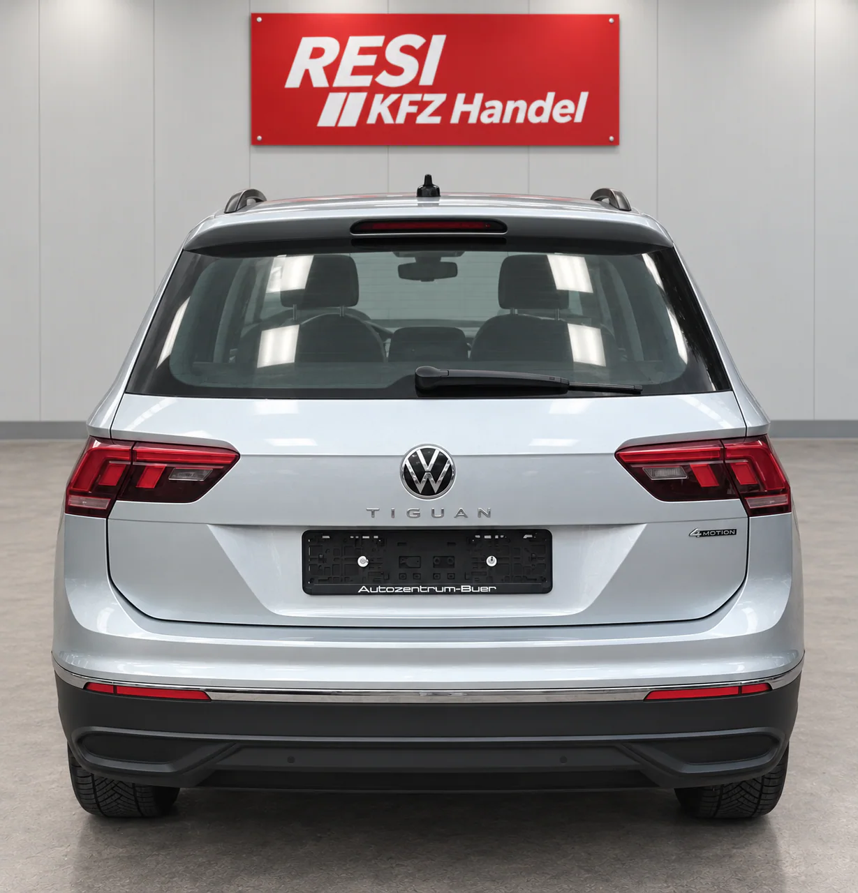 Volkswagen Tiguan Life 4Motion — Foto 7