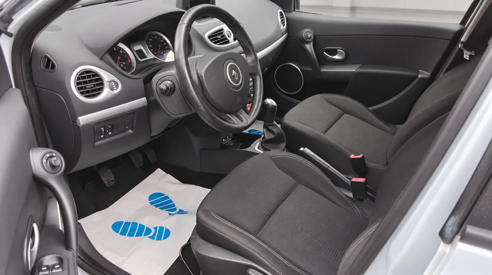 Renault Clio Grandtour Expression — Foto 9