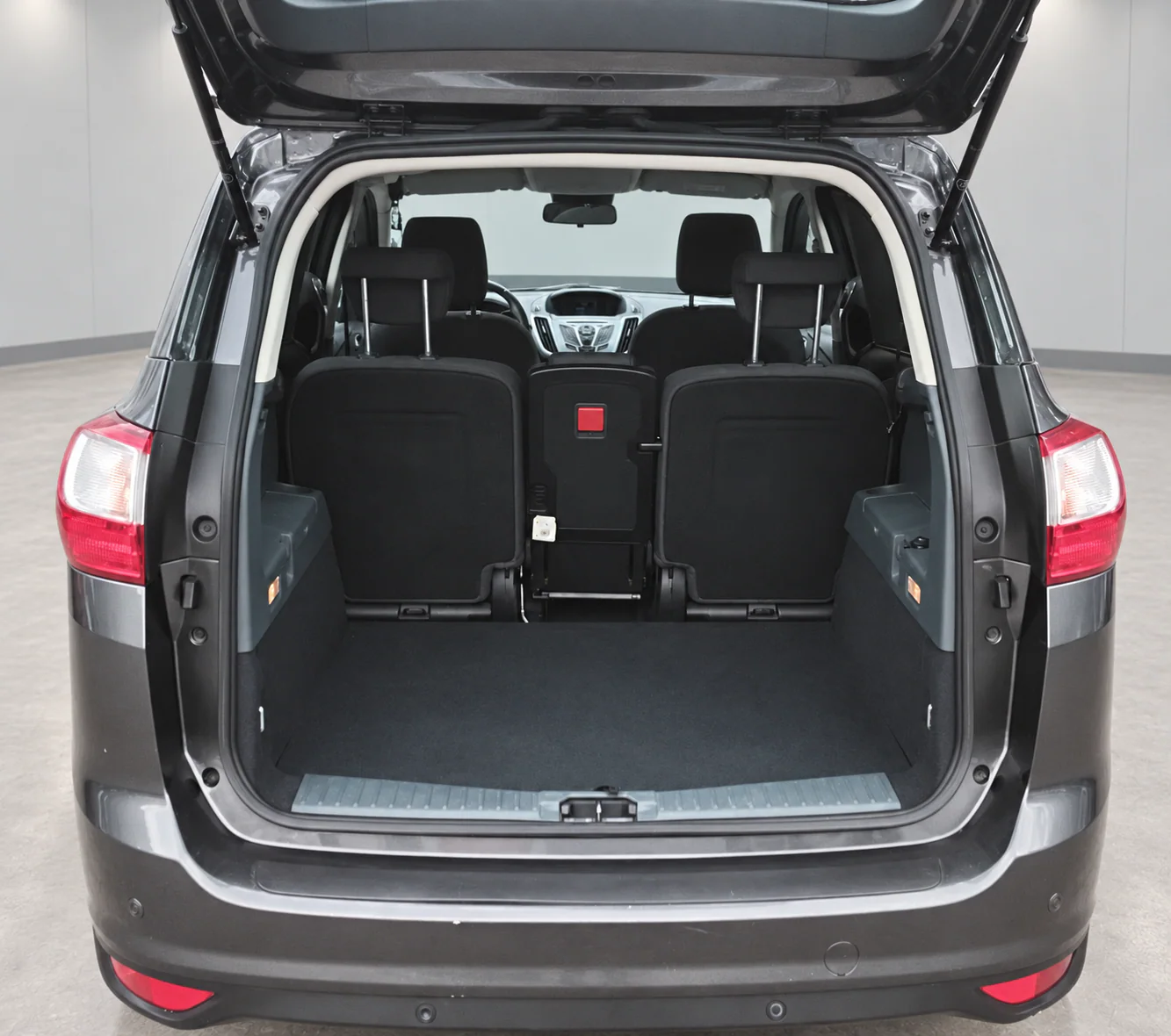 Ford Grand C-Max Sync Edition — Foto 10